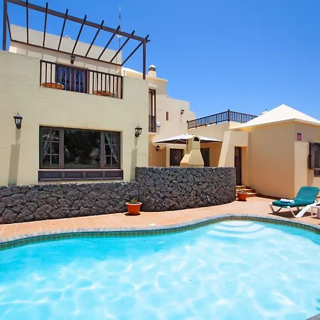 Eileen Costa Teguise Lanzarote Villa