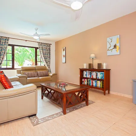 Villa Delightful 4 Bedrooms Large Private Pool Ellen Lanzarote Costa Teguise